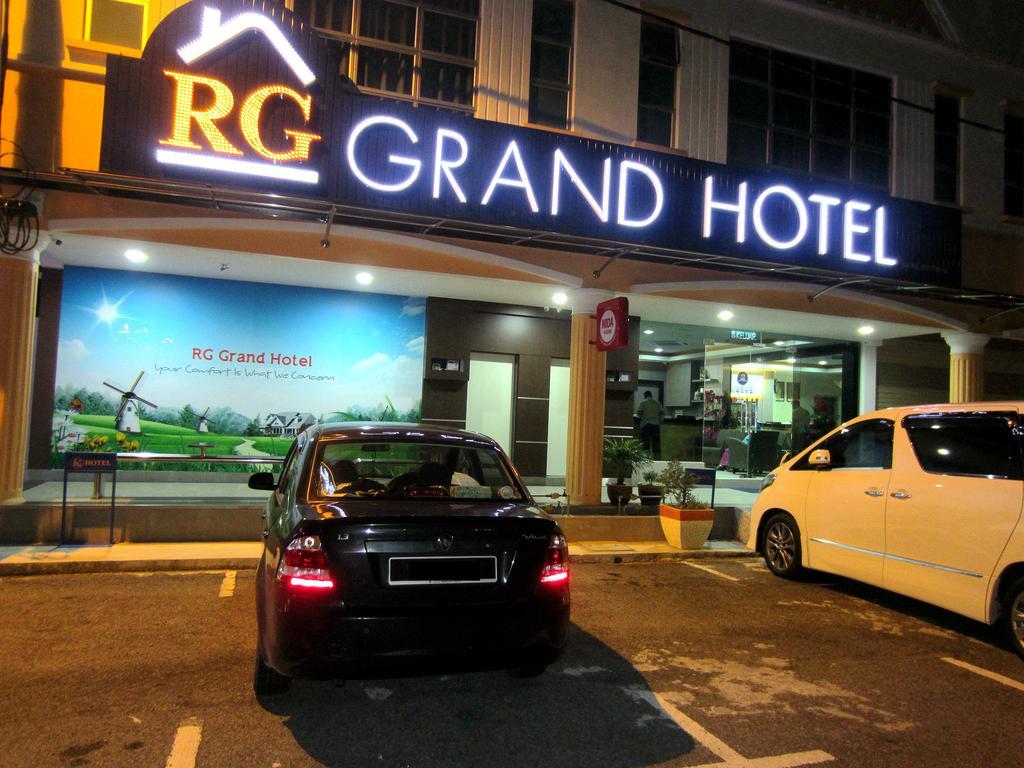 Rg Grand Hotel Batu Pahat Exterior foto